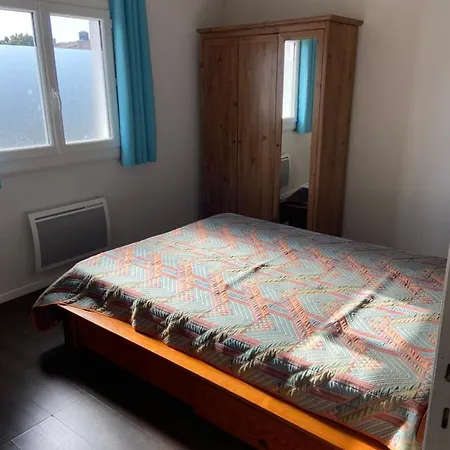 Maison A 5 Min Des Plages Hébergement de vacances *